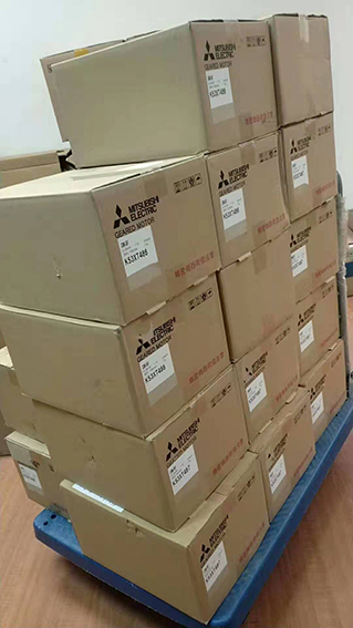 三菱三相减速电机  GM-DPB 3.7KW 1:30   ...