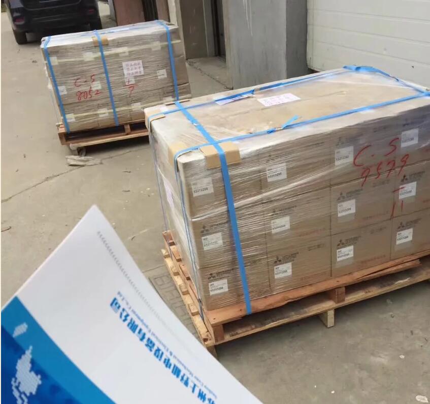 化工设备用日本三菱电机GM-LJB-7.5KW-1/30 3...