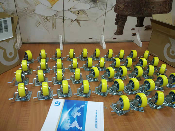 库存日本原装进口YUEI CASTER 优越脚轮型号：UWE...