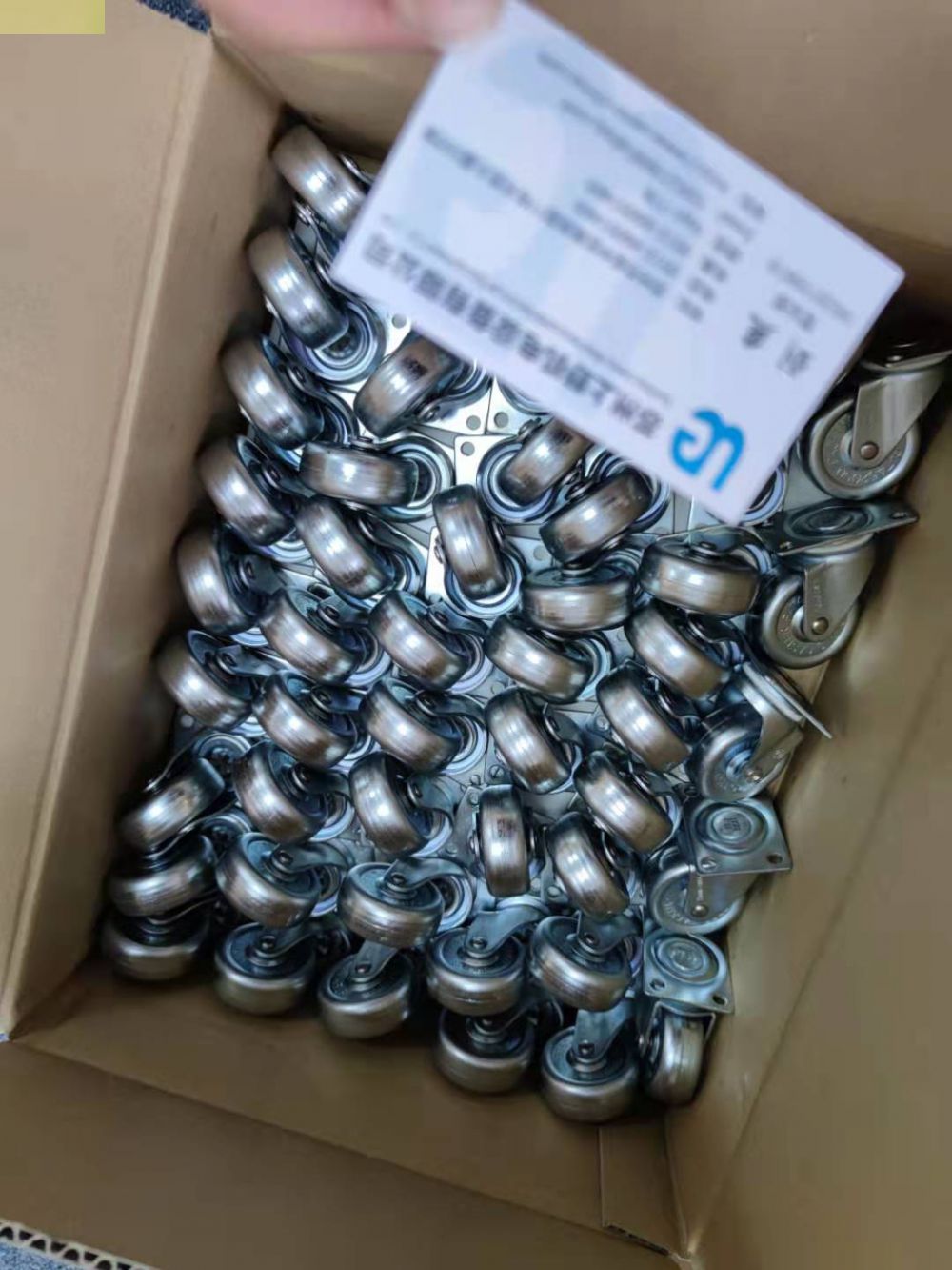 日本Freebear福力百亚共荣滚珠J-8Y-WH材质树脂