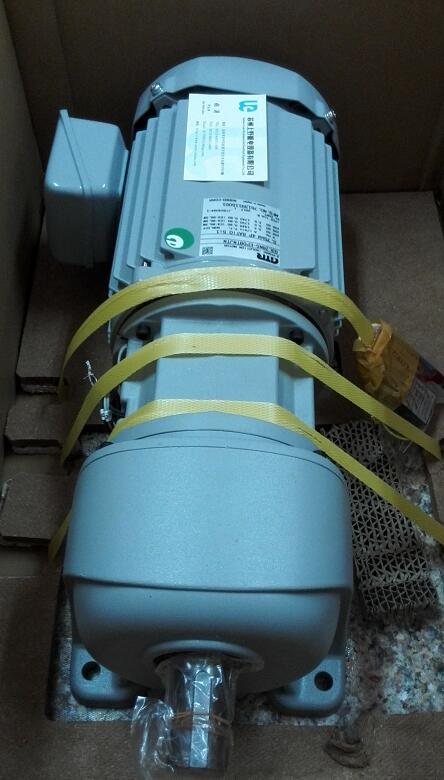 日精减速机型号G3LE-32-40-075带离合器