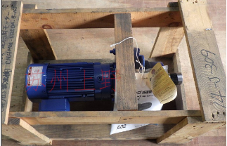 住友电机型号：CNHM05-6125DA-B-165 （0....